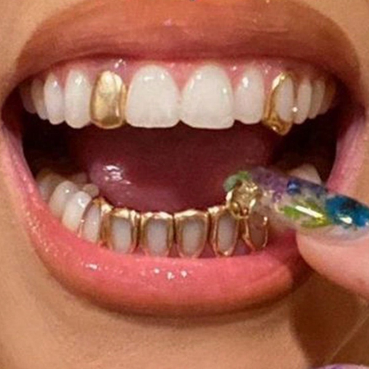 Body Jewelry Lot - Oferta Imperdível: Aparelhos Dentários Hip-Hop com