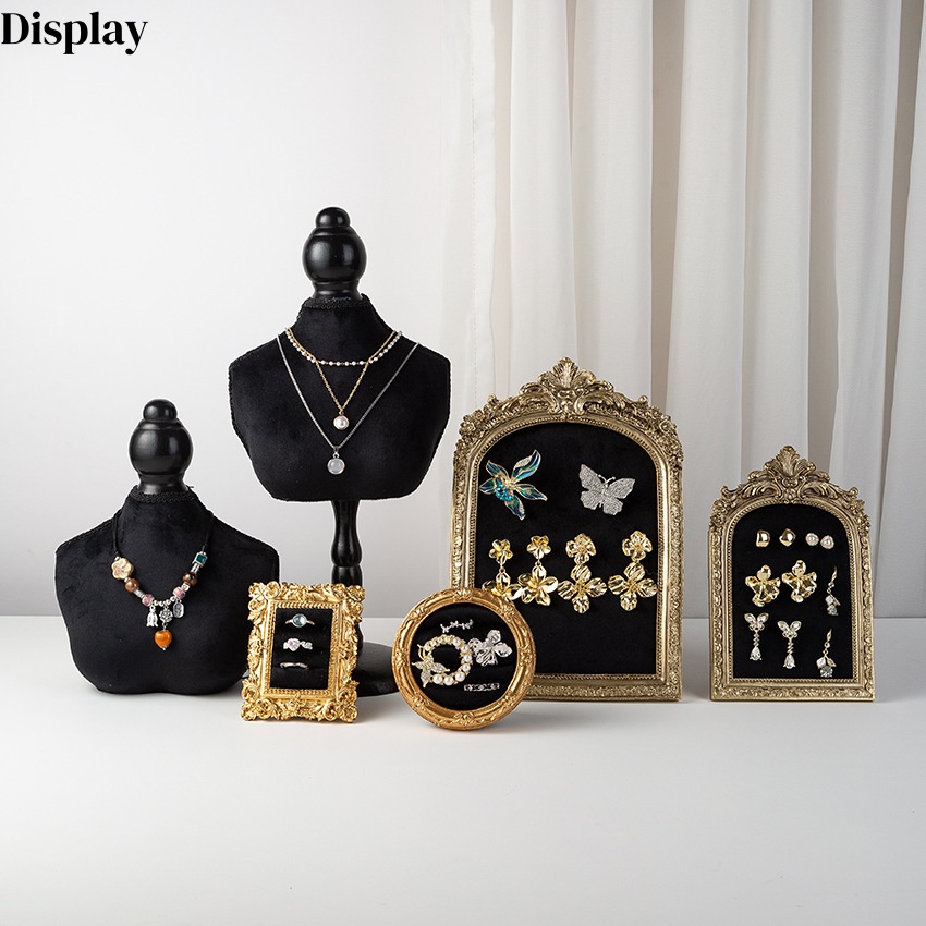 Body Jewelry Store - Expositor de Joias em Veludo Preto,
