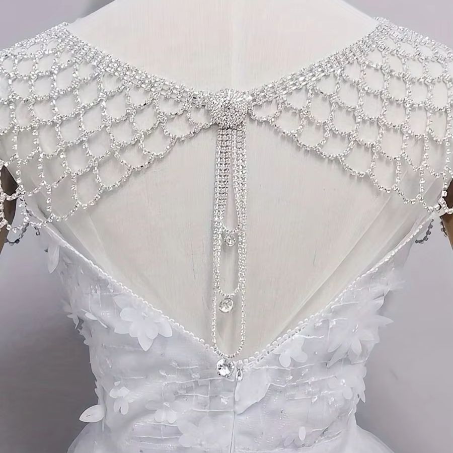 Corrente de ombro de luxo com  - Body Jewelry Europe avaliação e preço
